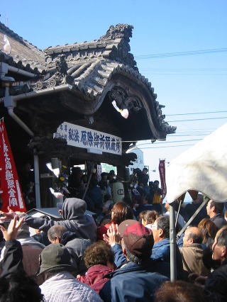 遍照院はやくよけで有名なお寺です。愛媛県今治市菊間町にこられましたらぜひお立ち寄りください。四国八十八箇所ではなく四国番外霊場になります